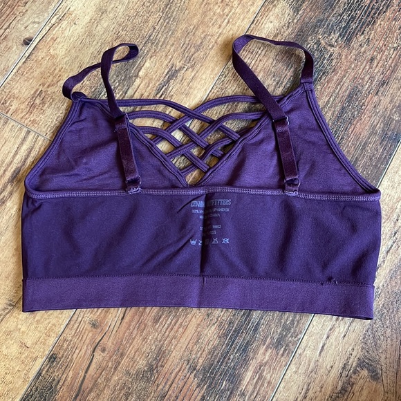 Sports bra - Picture 4 of 5